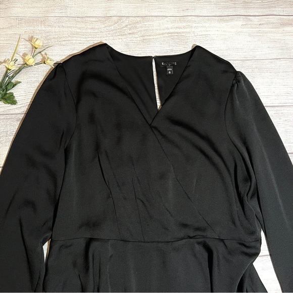EXPRESS Long Sleeve Surplice Fit And Flare Dress - Picture 3 of 16